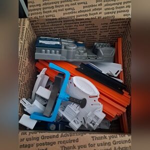 4.5lb Box of Hot Wheels Track Parts, Preowned - 60+ pieces